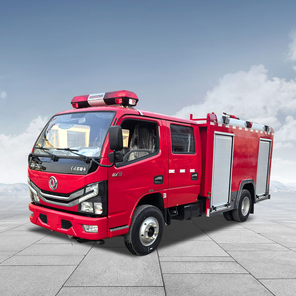 东风多利卡2.6吨水罐消防车